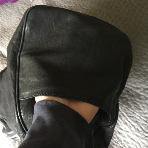 AUTHENTIC Balenciaga large leather - Picture 5 of 13